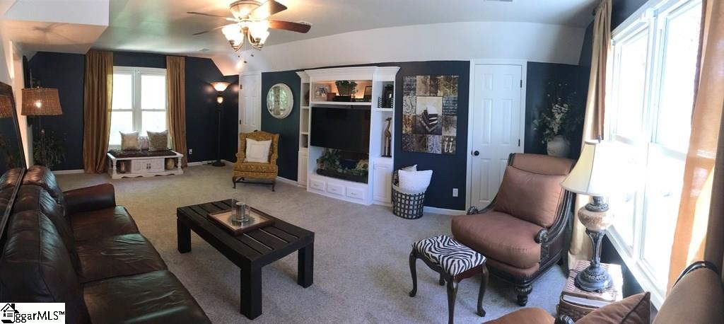 227 Spring Lake Loop Simpsonville, SC 29681 - Photo 29 of 36