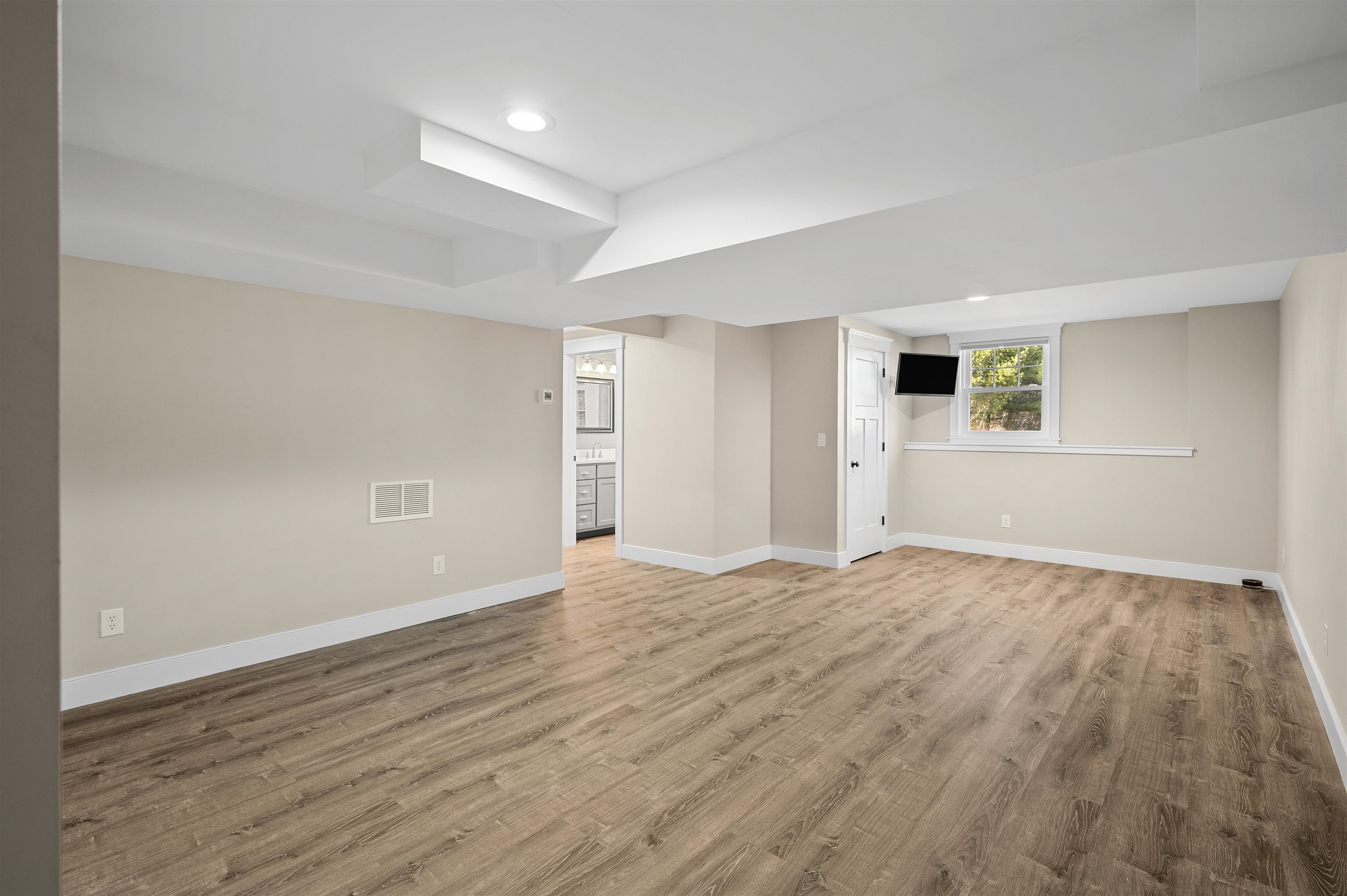 366 Ash Swamp Road Newmarket, NH 03857 - Photo 22 of 58