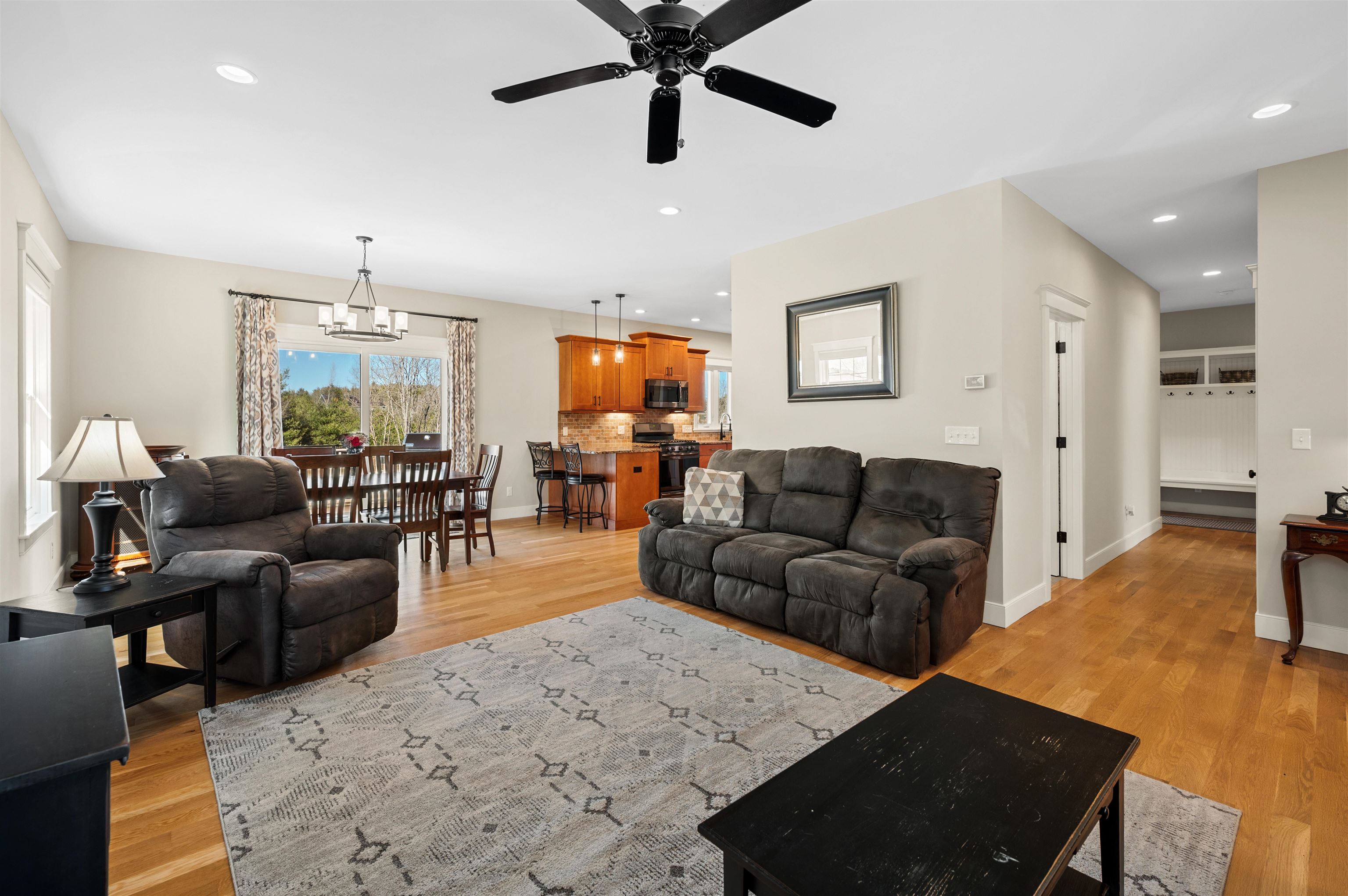 366 Ash Swamp Road Newmarket, NH 03857 - Photo 4 of 58