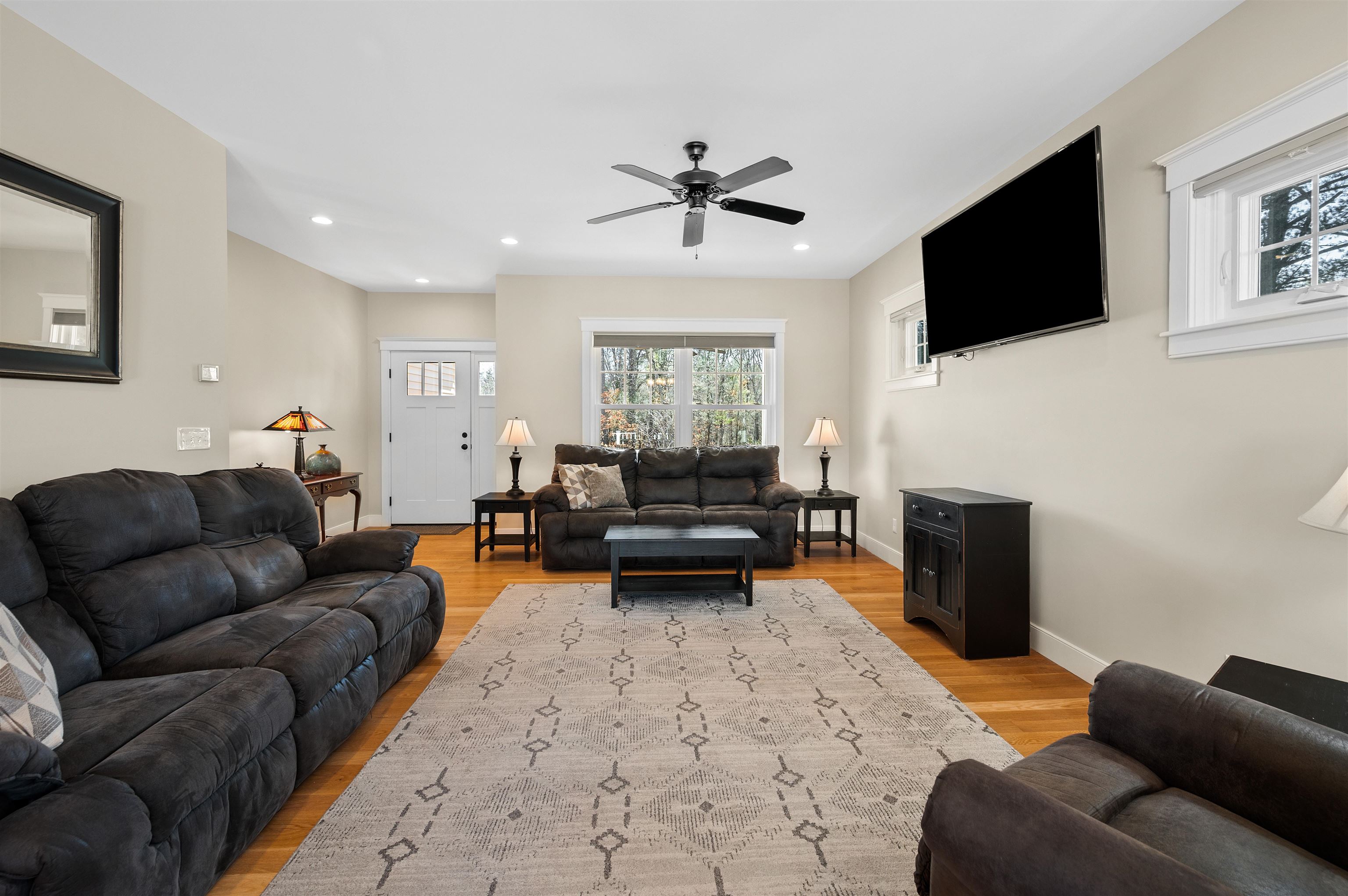 366 Ash Swamp Road Newmarket, NH 03857 - Photo 5 of 58