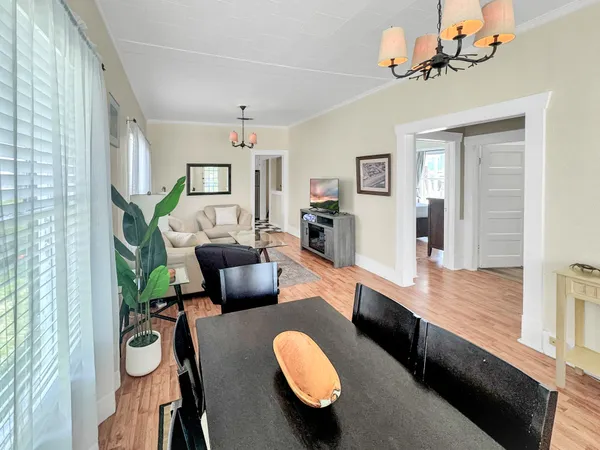 $1,700 | 1504 Christopher Columbus Boulevard, Galveston, TX 77550
