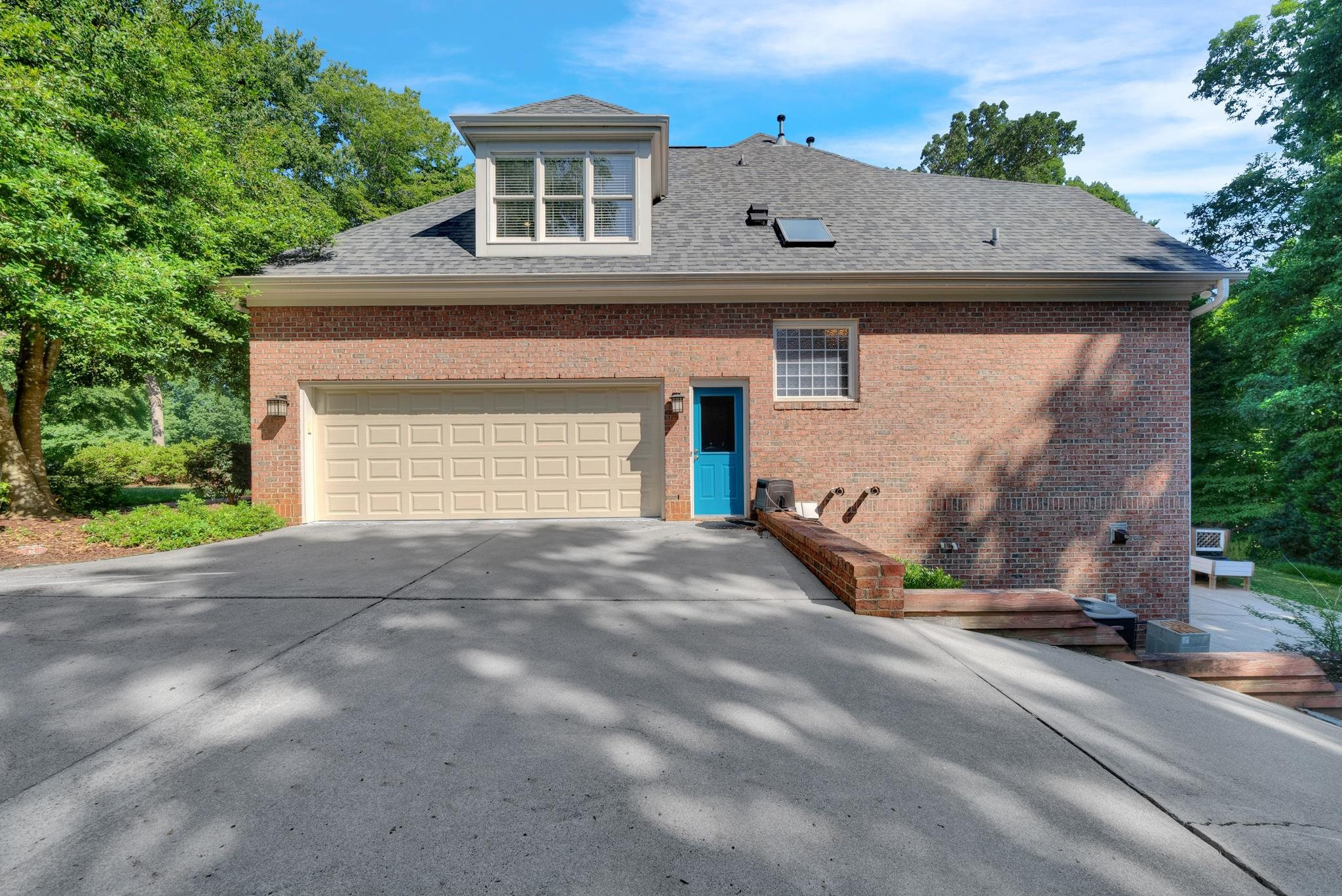 8704 Bell Grove Way Raleigh, NC 27615 - Photo 4 of 52 Photo 4