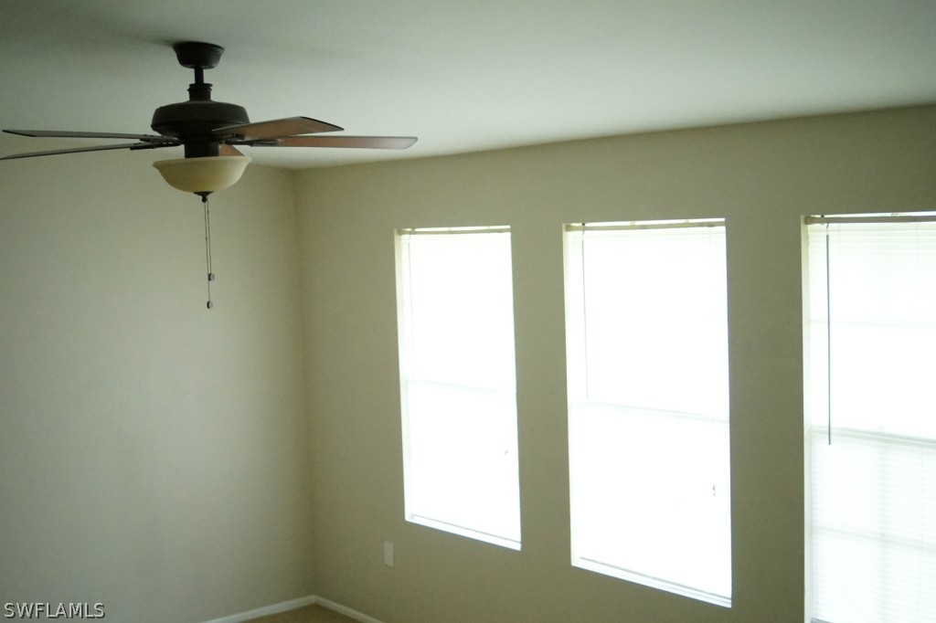 18355 Fern Road Fort Myers, FL 33967 - Photo 2 of 6 a close view of a bathroom