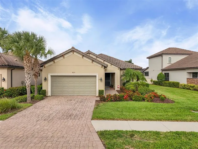 $749,000 | 8725 Amaretto Avenue, Sarasota, FL 34249