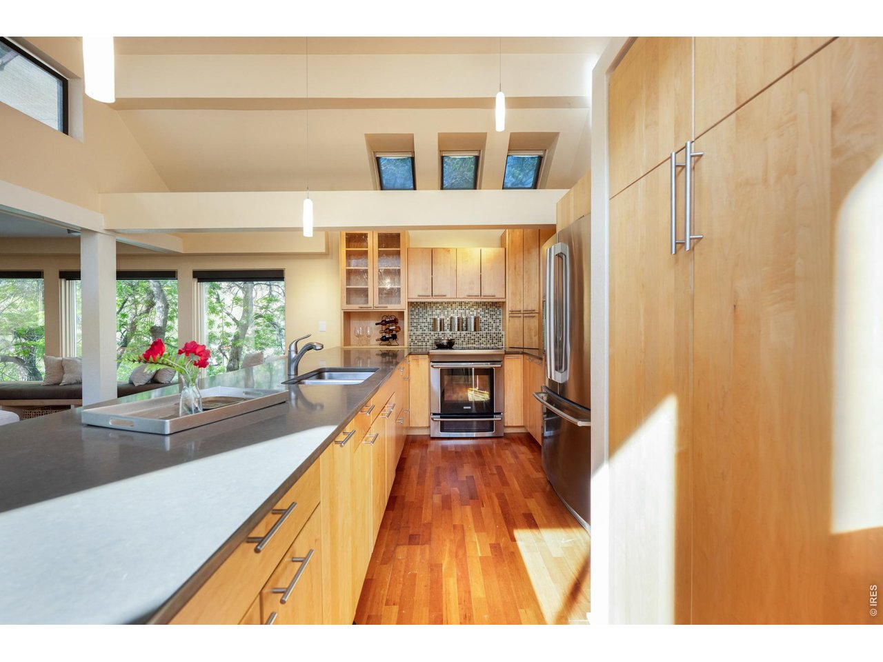 812 Walnut Street, Unit F Boulder, CO 80302 - Photo 6 of 45 Quartz Countertops