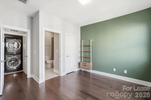 $2,800 | 523 Sedgefield Park Drive, Charlotte, NC 28203