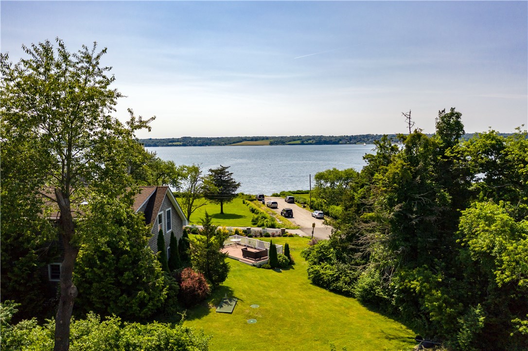 33 Seaspray Way Little Compton, RI 02837 - Photo 1 of 25