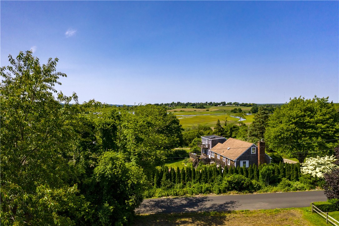 33 Seaspray Way Little Compton, RI 02837 - Photo 23 of 25