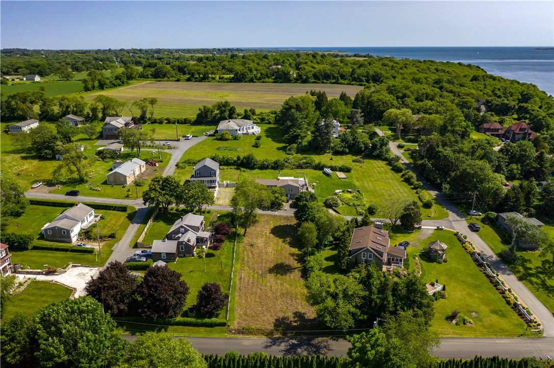 33 Seaspray Way Little Compton, RI 02837 - Photo 24 of 25