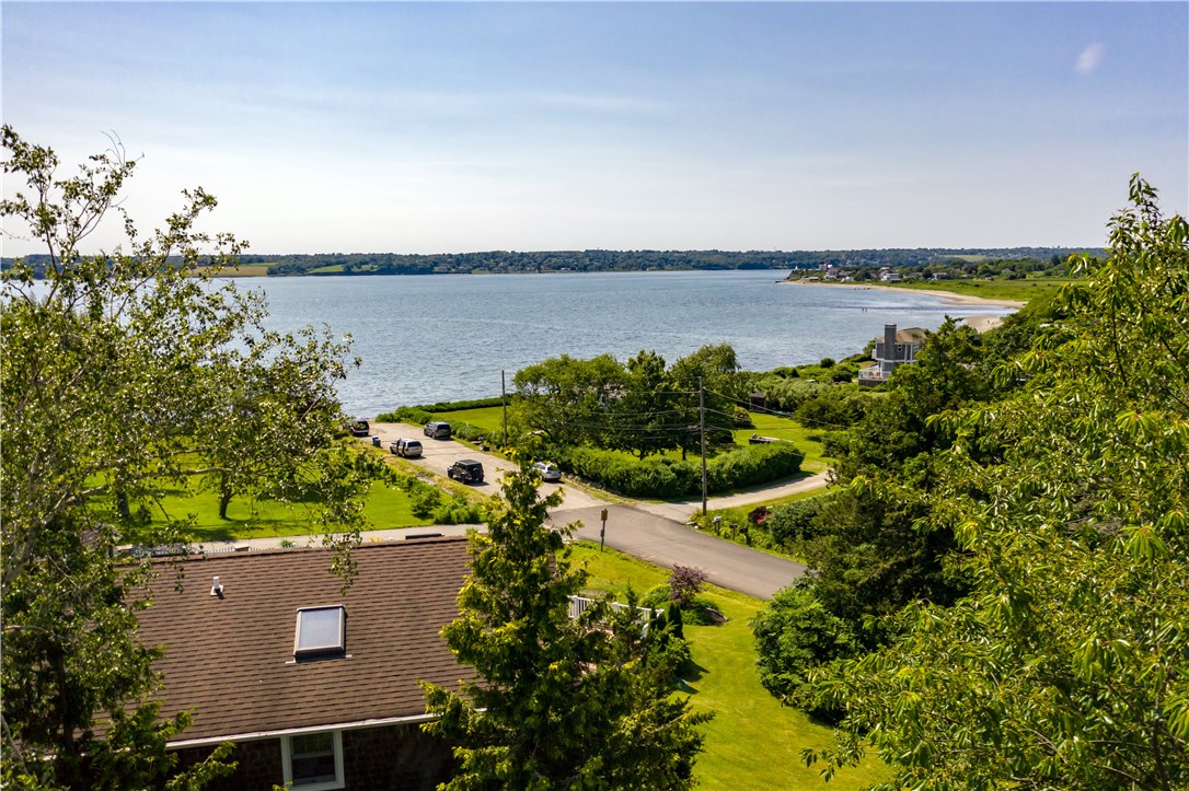 33 Seaspray Way Little Compton, RI 02837 - Photo 5 of 25