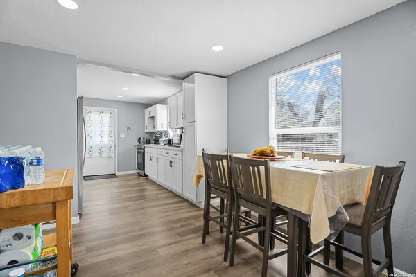 $178,000 | 422 Apolonio Street, Uvalde, TX 78801