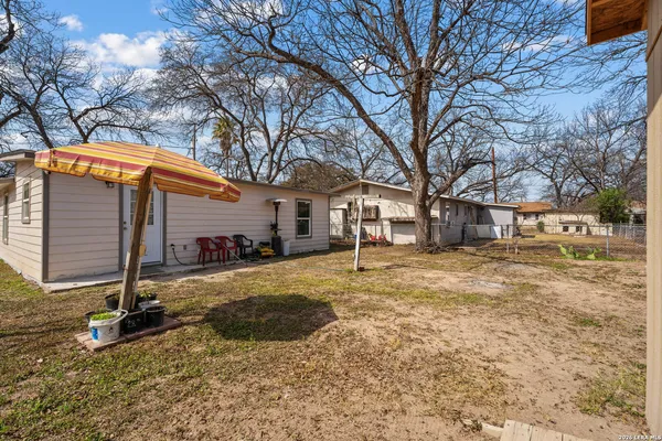 $178,000 | 422 Apolonio Street, Uvalde, TX 78801