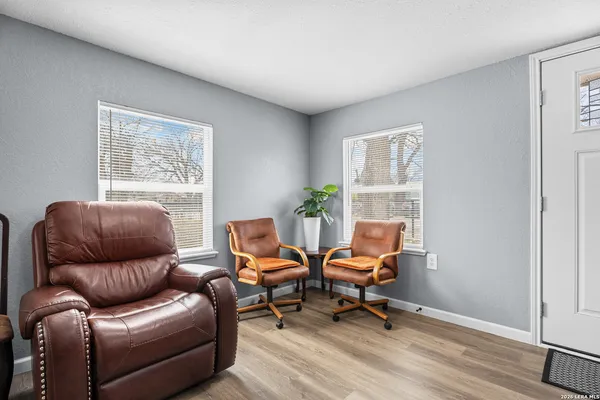 $178,000 | 422 Apolonio Street, Uvalde, TX 78801