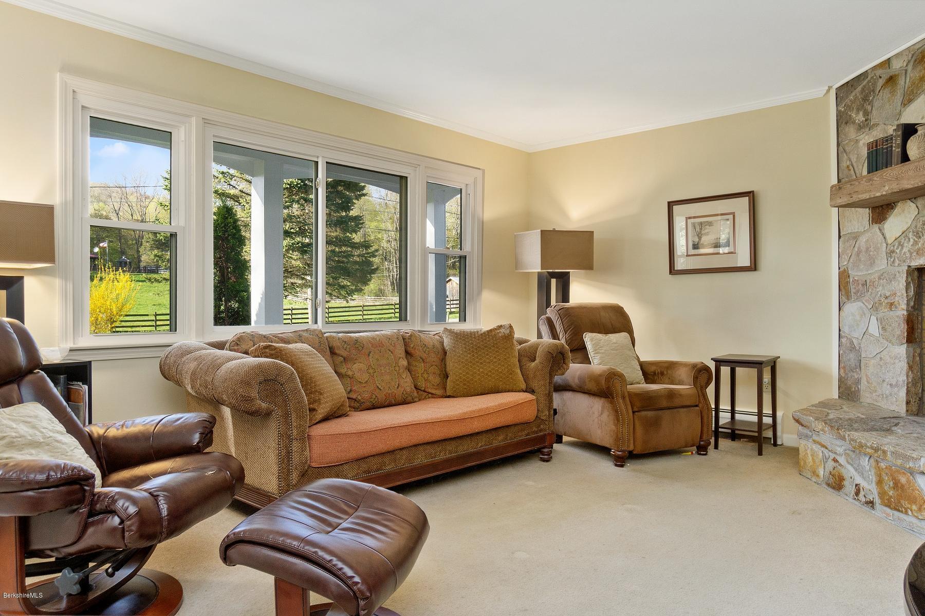 21 Roaring Brook Road Williamstown, MA 01267 - Photo 5 of 25 1800x1200DSC03960