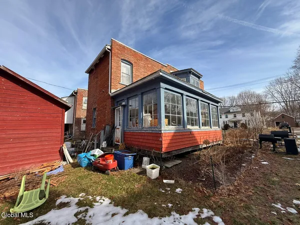 $124,900 | 68 High Street, Hoosick Falls, NY 12090