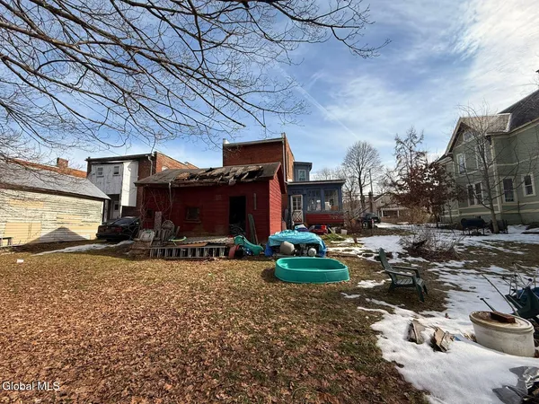 $124,900 | 68 High Street, Hoosick Falls, NY 12090