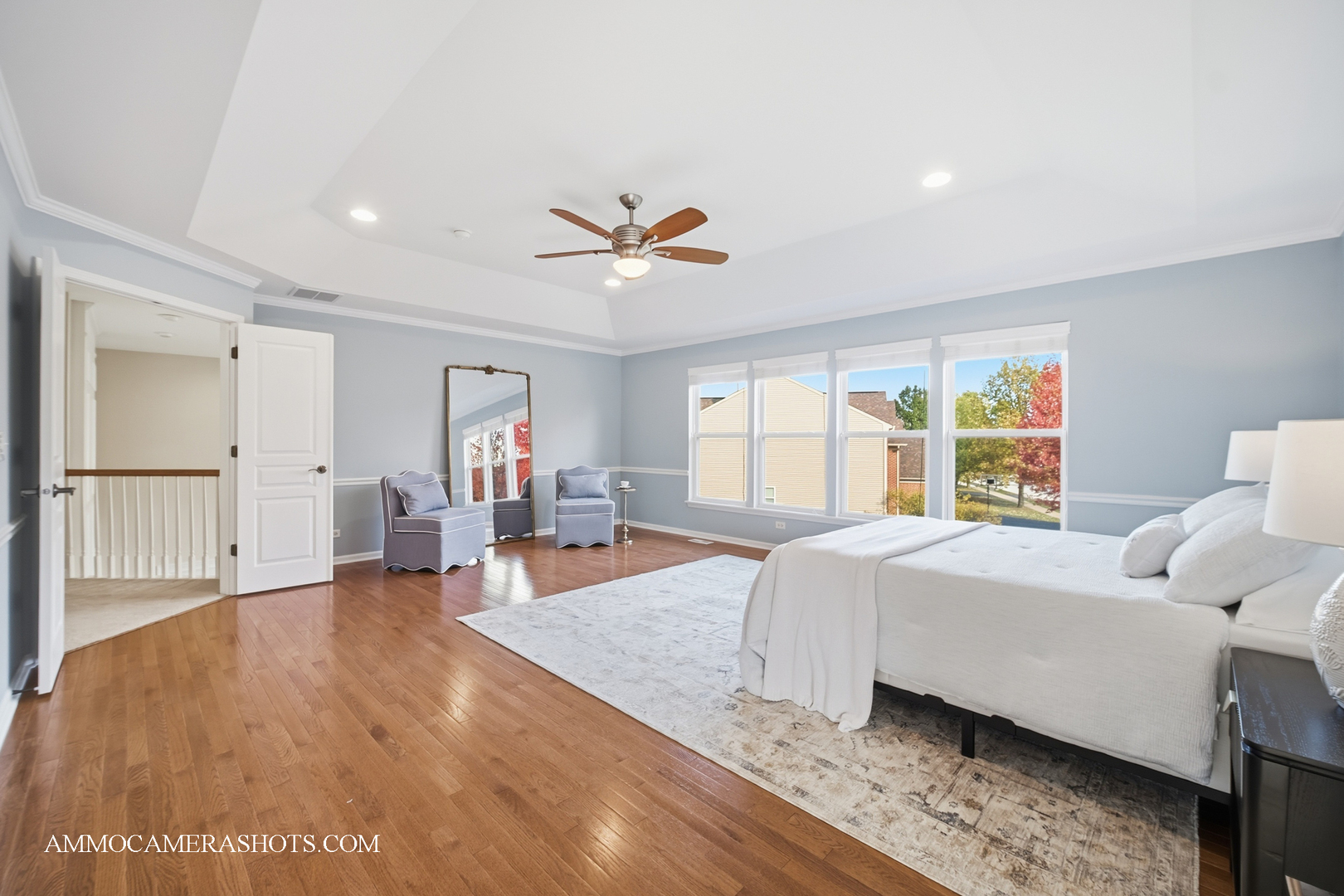 1329 Turnberry Lane Mundelein, IL 60060 - Photo 23 of 33 a living room with furniture and a large window