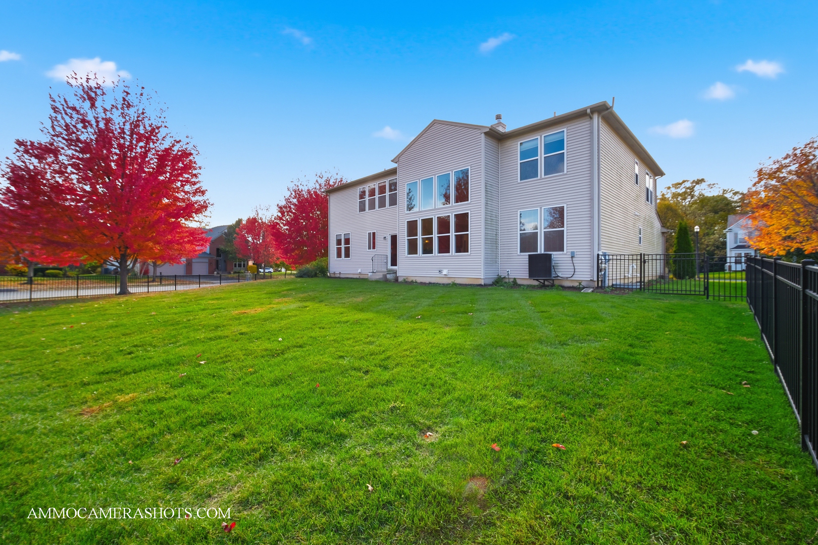 1329 Turnberry Lane Mundelein, IL 60060 - Photo 33 of 33 a view of a house with a yard and sitting area