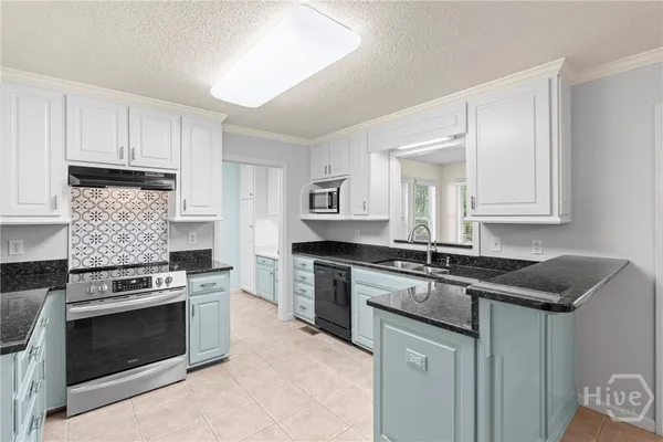 $499,900 | 30 Joe Lee Drive, Sharpsburg, GA 30277