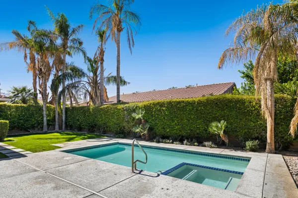 $3,600 | 44425 Grand Canyon Lane, Palm Desert, CA 92260
