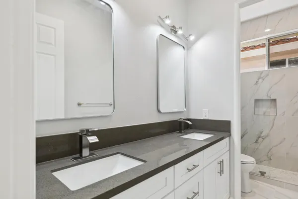 $3,900 | 44425 Grand Canyon Lane, Palm Desert, CA 92260