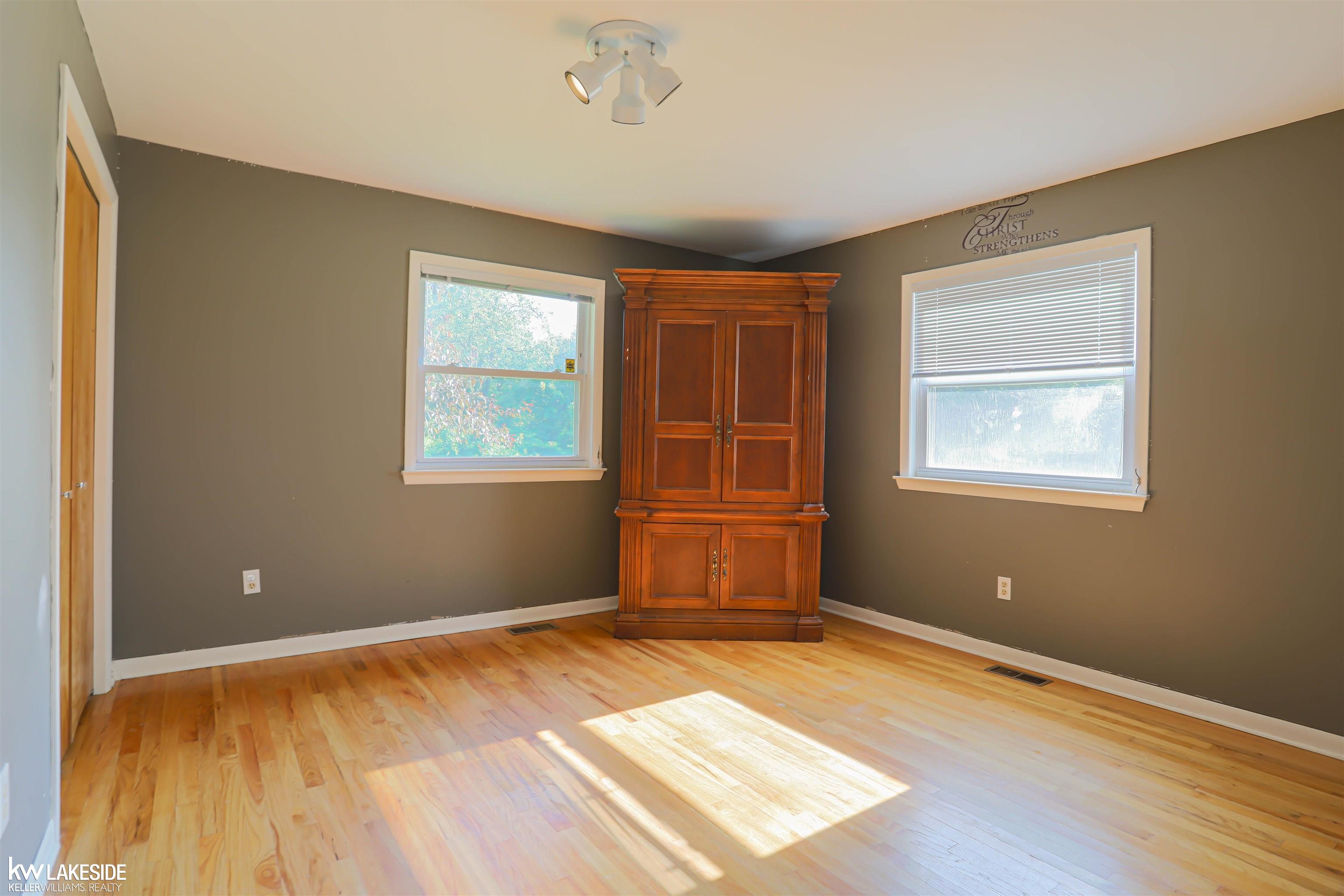 4590 Secord Lake Road Leonard, MI 48367 - Photo 27 of 38