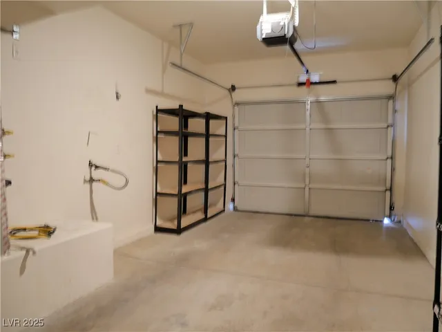 $1,650 | 9607 Quick Draw Drive, Las Vegas, NV 89123