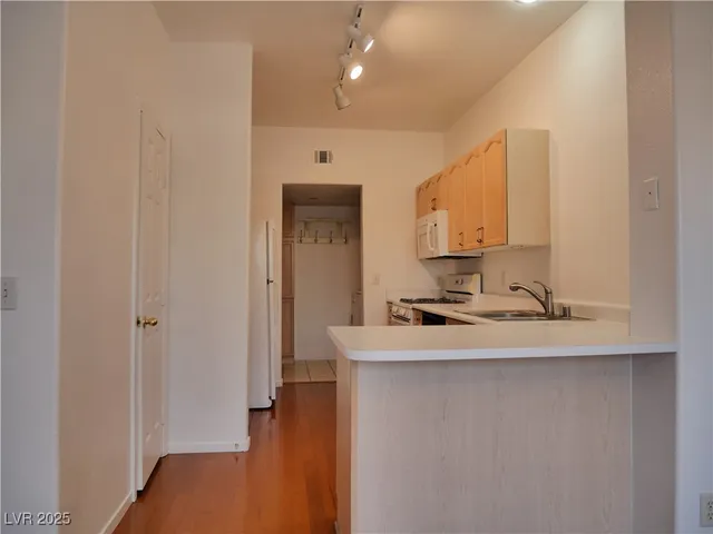 $1,650 | 9607 Quick Draw Drive, Las Vegas, NV 89123