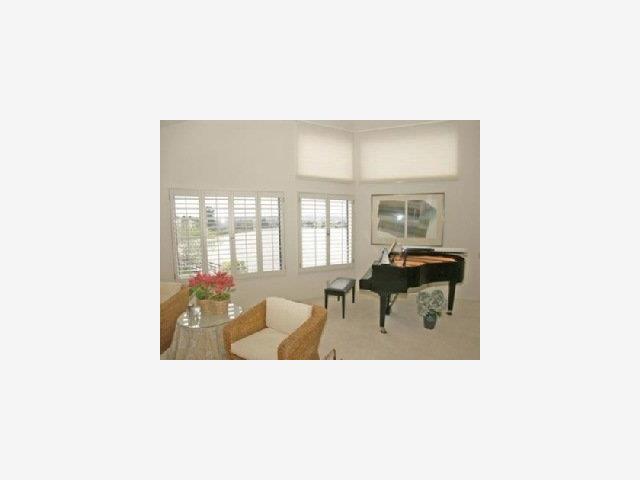 864 Wharfside Road San Mateo, CA 94404 - Photo 2 of 5 Gallery Image 2