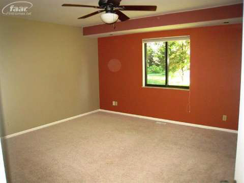 10087 West Stanley Road Flushing, MI 48433 - Photo 18 of 26 20414735-17.JPG
