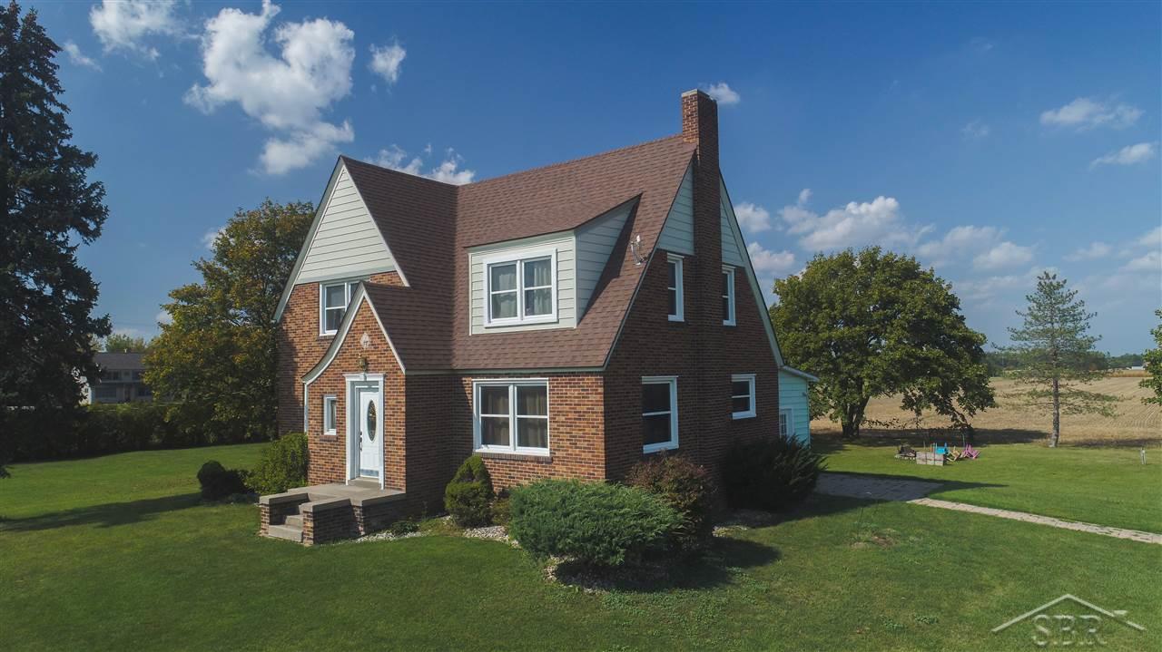 10035 King Road Frankenmuth, MI 48734 - Photo 9 of 61 31344369-8.JPG