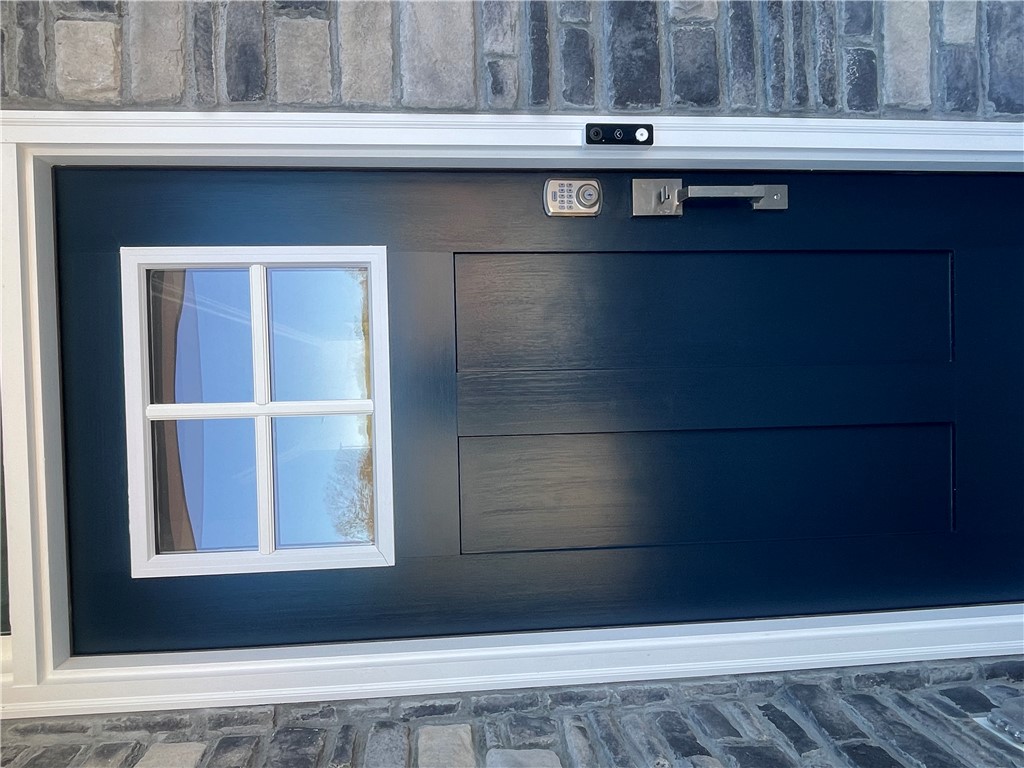 33 Halsey Street Central, SC 29630 - Photo 3 of 47