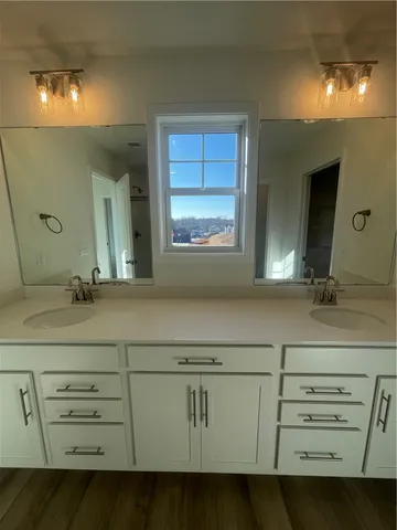 $339,900 | 33 Halsey Street, Central, SC 29630