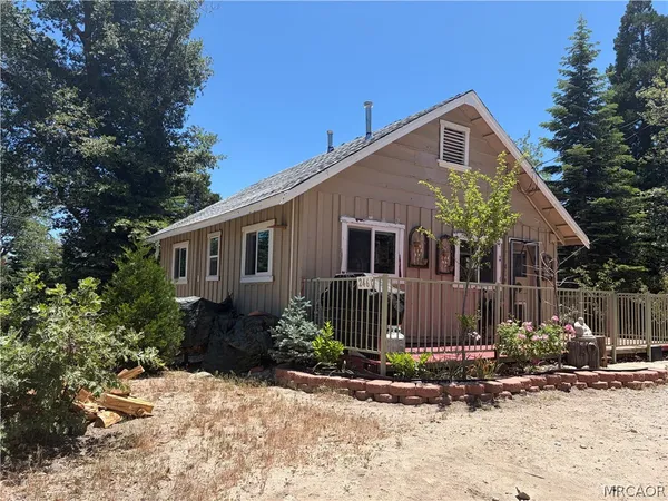 $525,000 | 246 Chipmunk Drive, Twin Peaks, CA 92391
