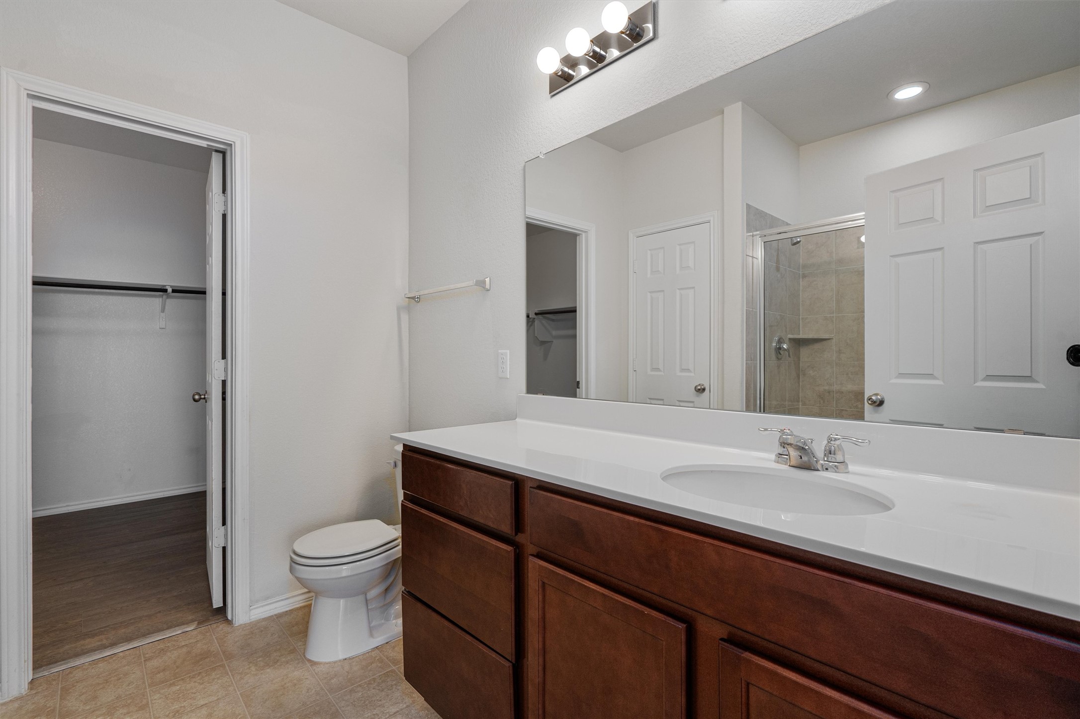 146 Russet Trail Georgetown, TX 78628 - Photo 17 of 37 a bathroom with a sink toilet and shower