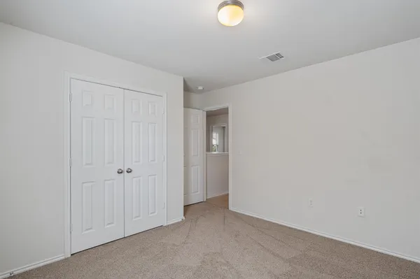 $2,399 | 146 Russet Trail, Georgetown, TX 78628