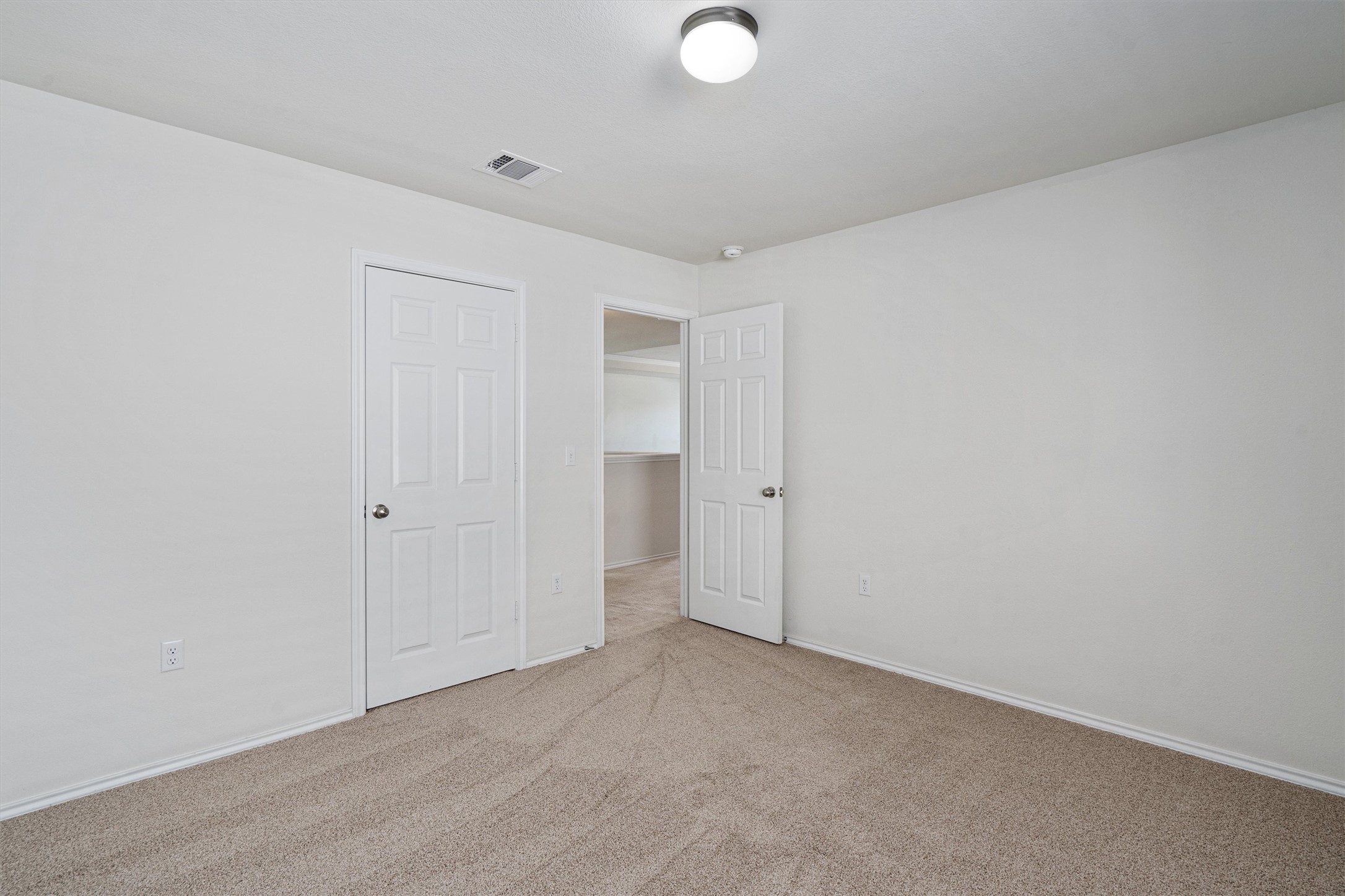 146 Russet Trail Georgetown, TX 78628 - Photo 29 of 37 a view of an empty room