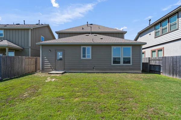 $2,399 | 146 Russet Trail, Georgetown, TX 78628