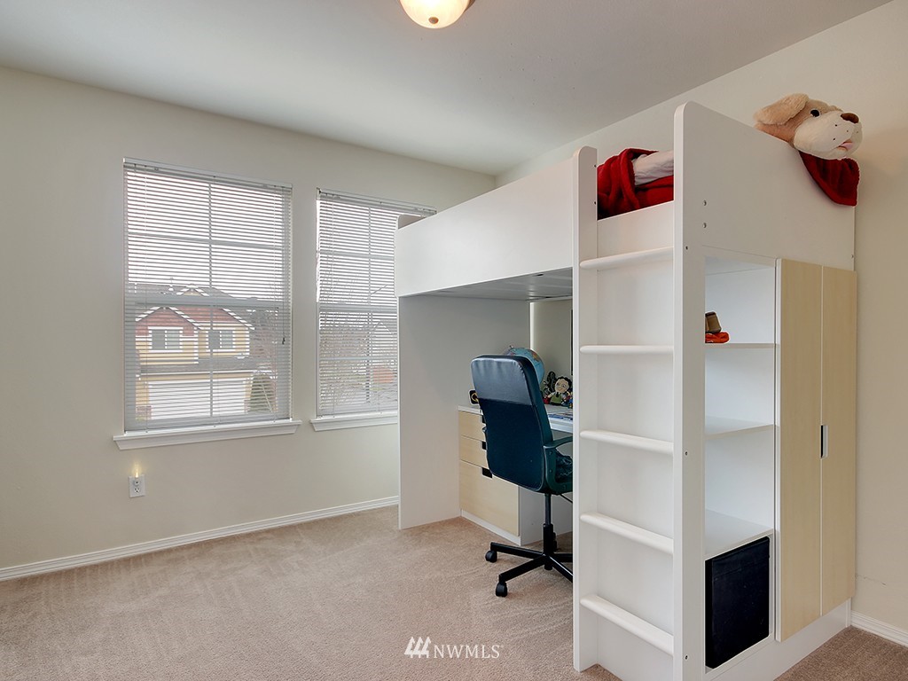 7100 Radius Loop Southeast Lacey, WA 98513 - Photo 14 of 19 Gallery Image 14
