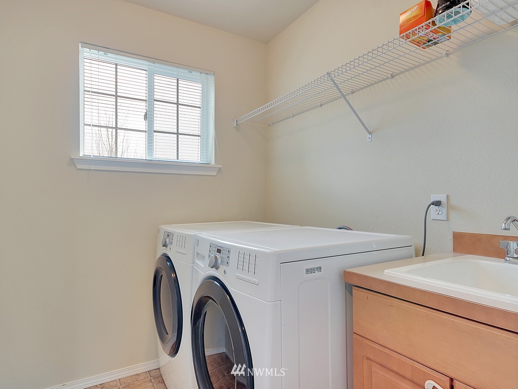 7100 Radius Loop Southeast Lacey, WA 98513 - Photo 17 of 19 Gallery Image 17