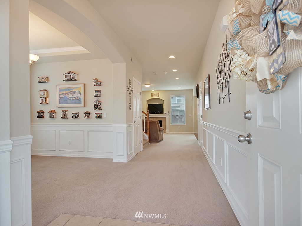 7100 Radius Loop Southeast Lacey, WA 98513 - Photo 3 of 19 Gallery Image 3