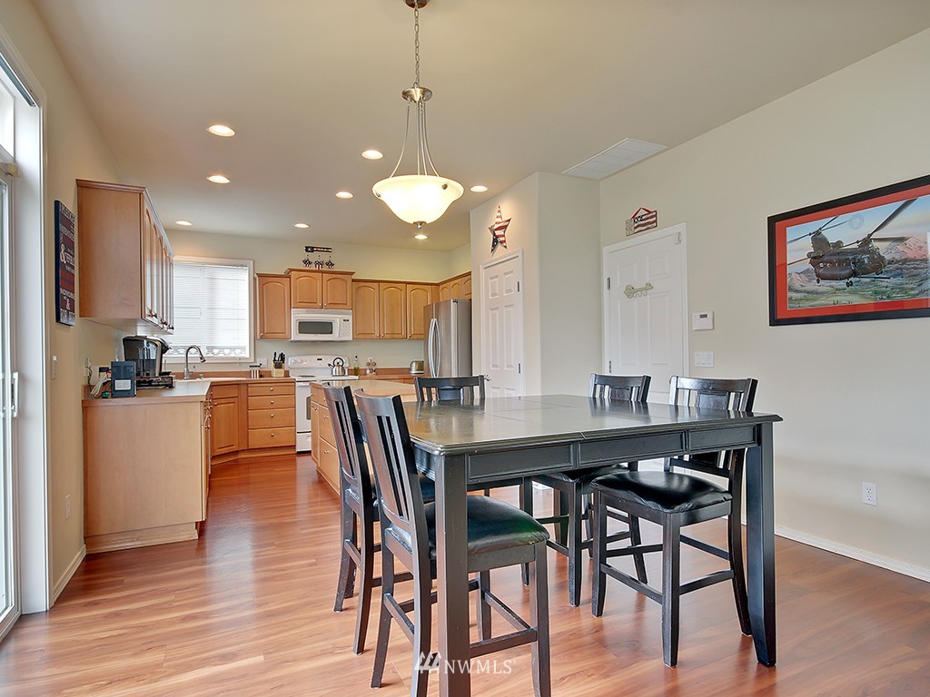 7100 Radius Loop Southeast Lacey, WA 98513 - Photo 7 of 19 Gallery Image 7