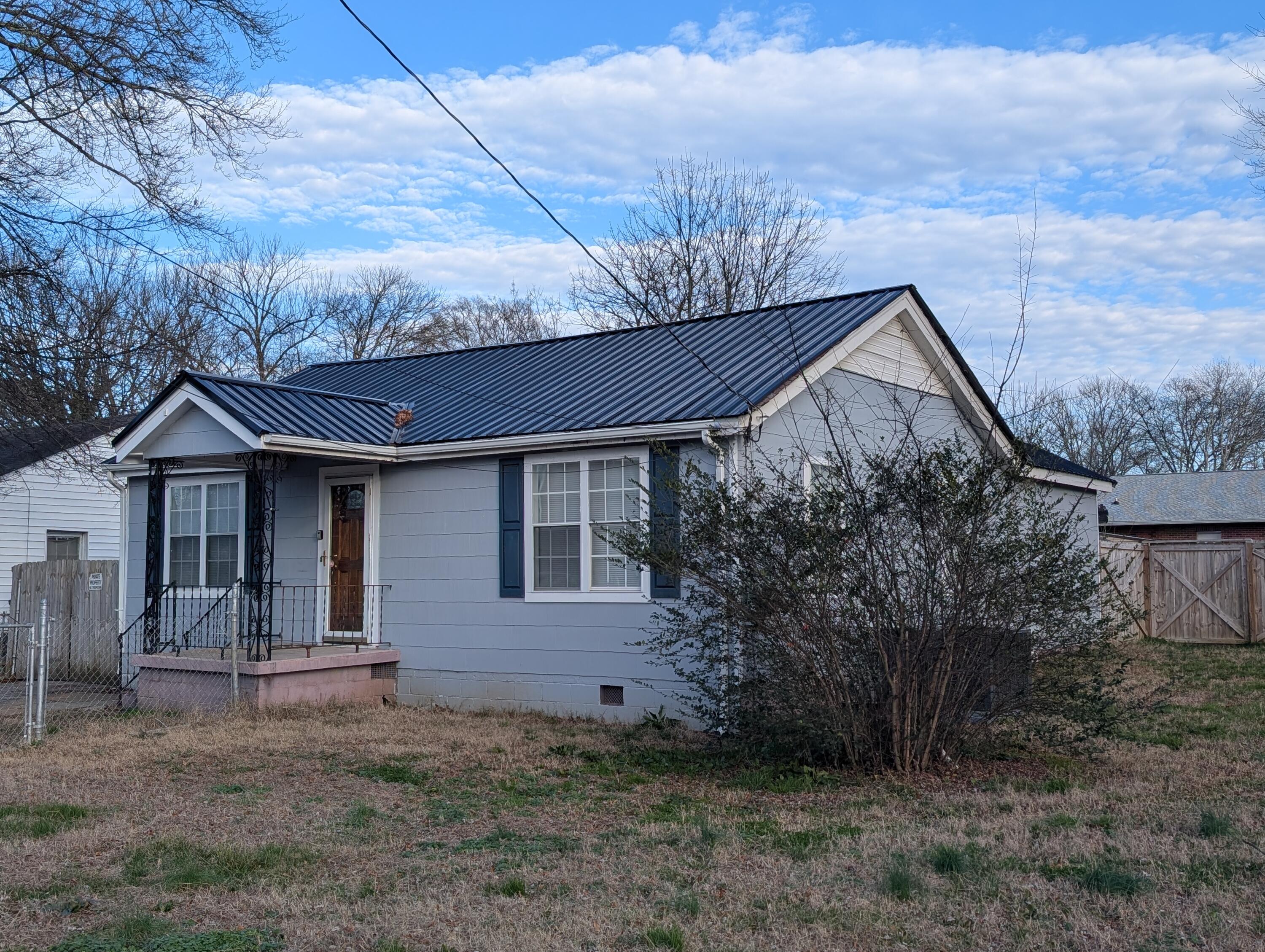 1676 Keeble Street Chattanooga, TN 37412 - Photo 1 of 17 1000012756
