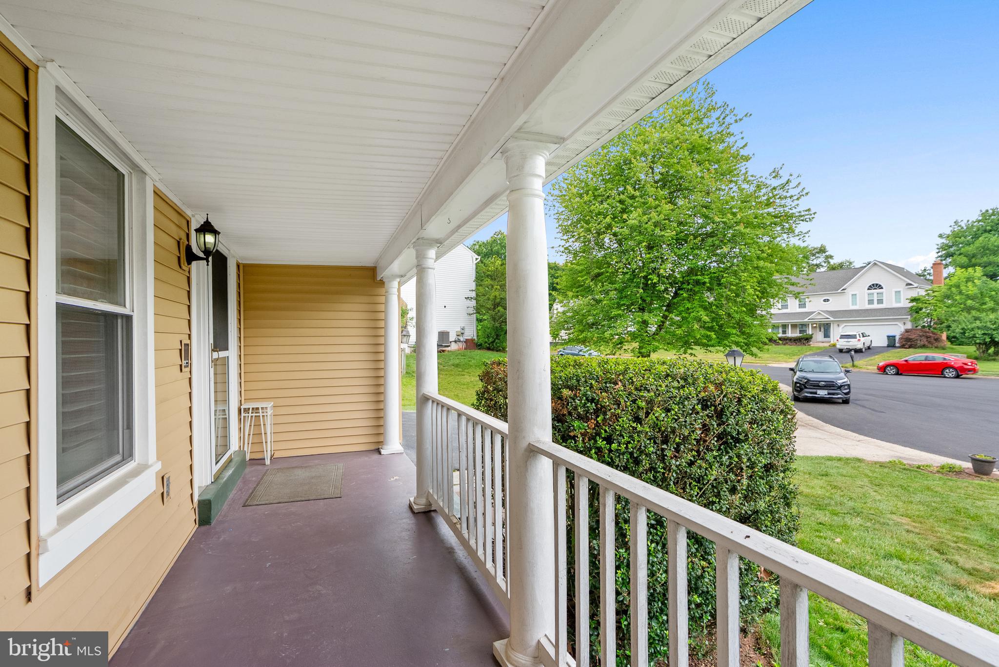 3507 Stringfellow Court Fairfax, VA 22033 - Photo 4 of 33