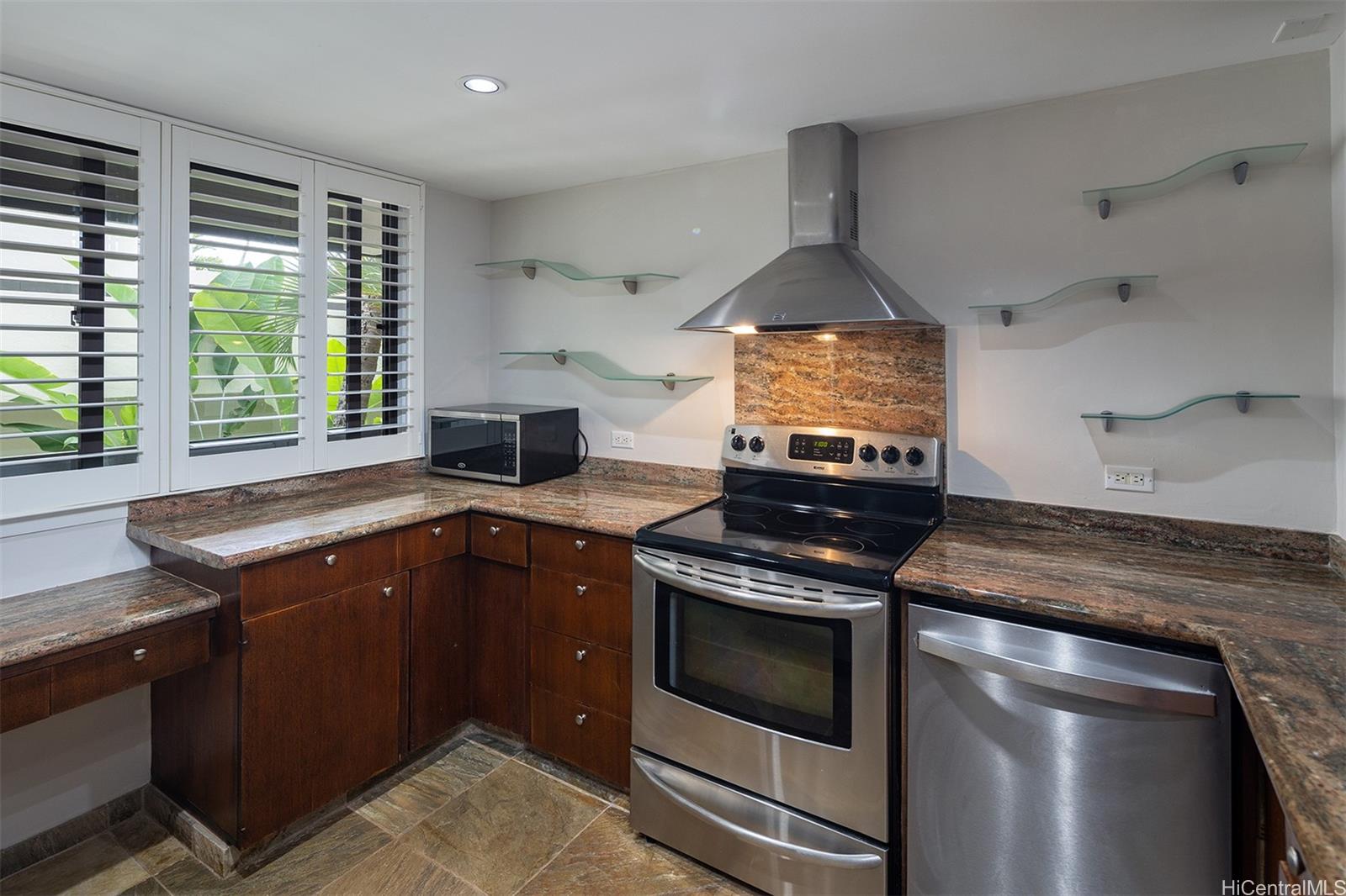 500 Lunalilo Home Road, Unit 22L Honolulu, HI 96825 - Photo 4 of 25