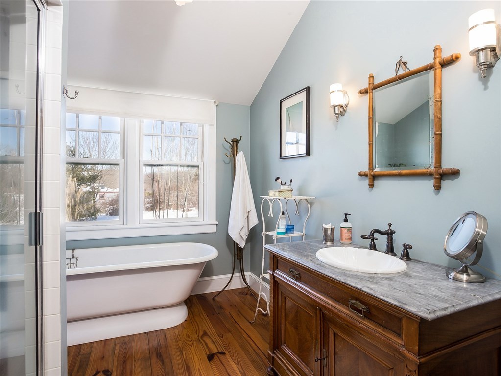 45 Burchard Avenue Little Compton, RI 02837 - Photo 17 of 40 Gallery Image 17