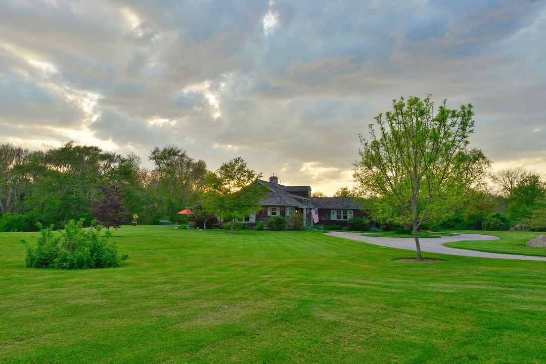 45 Burchard Avenue Little Compton, RI 02837 - Photo 9 of 40 Gallery Image 9