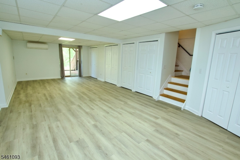 32 Rhea Run Newton, NJ 07860 - Photo 8 of 20 Gallery Image 8