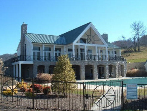 39 Fishers Loop Sharps Chapel, TN 37866 - Photo 18 of 36 5_SunsetBay Clubhouse Pool