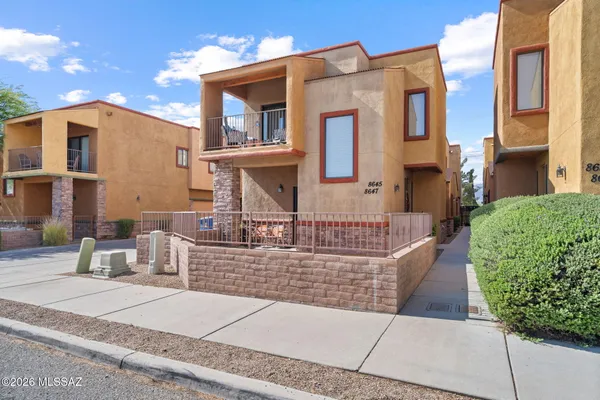 $275,000 | 8647 East Placita De Las Tarascas, Tucson, AZ 85710